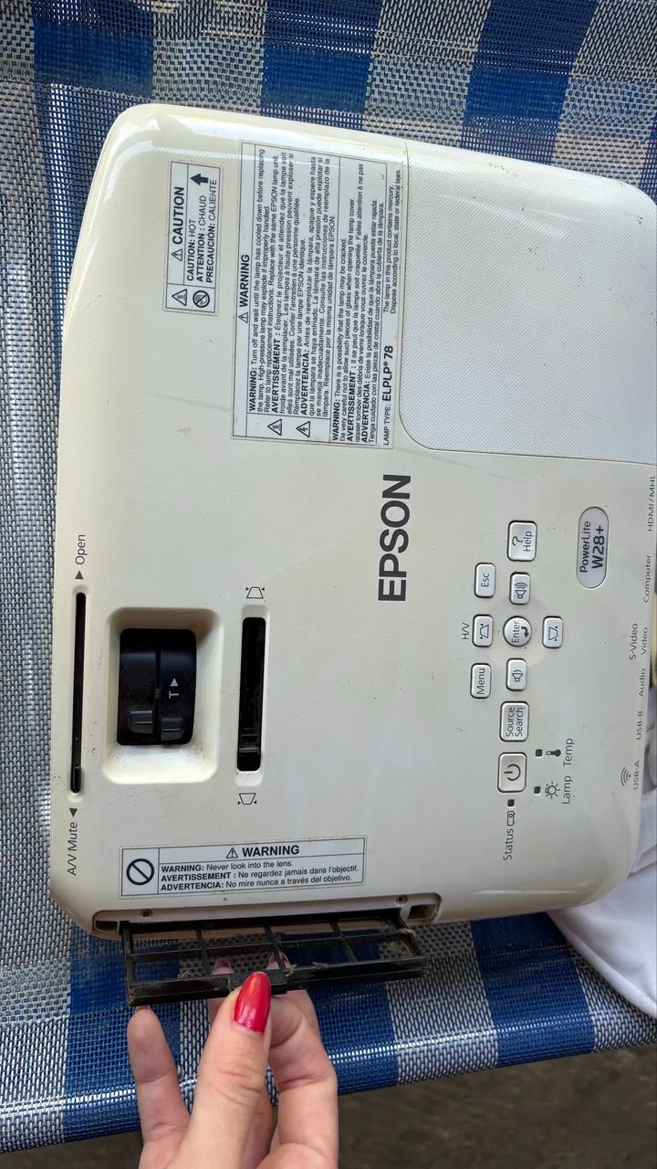 Projetor Epson WXGA 3LCD (HDMI/ MHL) Funcionado perfeitamente 