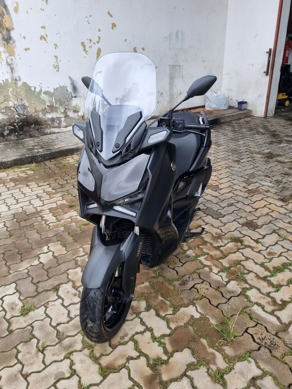 Xmax