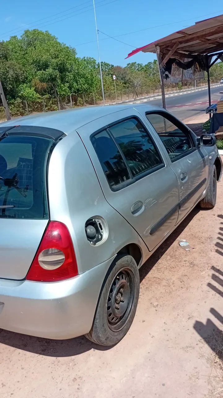 Renault Clio Authentique 1.0 8V 3P 2007