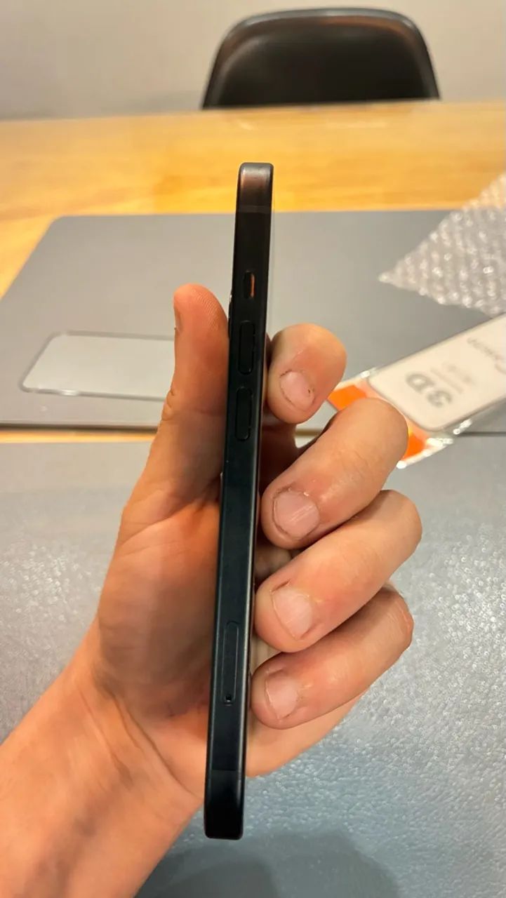 IPHONE 15 - Foto 3