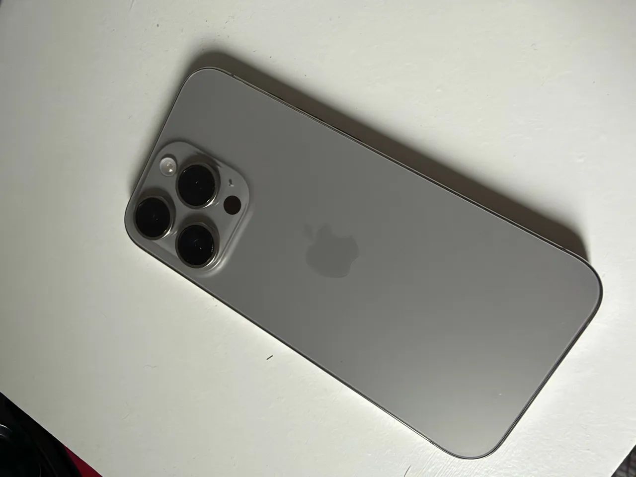 iPhone 15 Pro - Foto 3