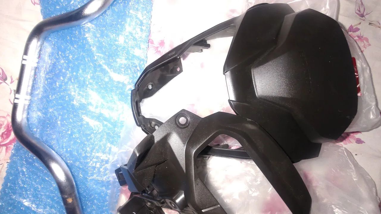 Máscara + Aranha Original Honda Fan 160 2025 - Foto 5
