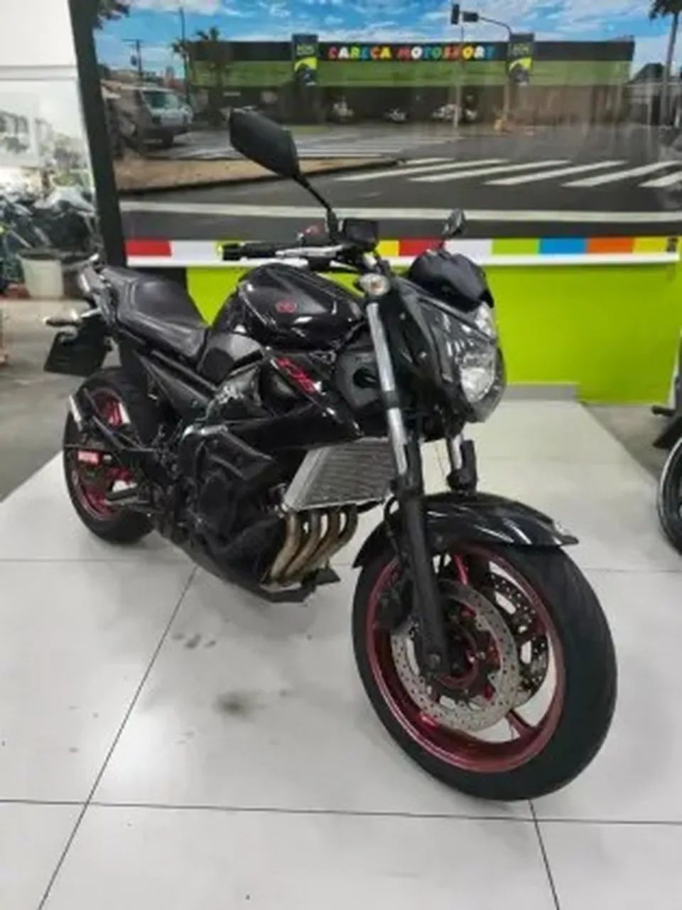 YAMAHA XJ6 N - Foto 3