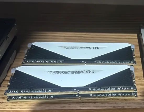 Memória RAM - Corsair Vengeance RGB RT - 4x8Gb 32GB -3600Mhz - Foto 2