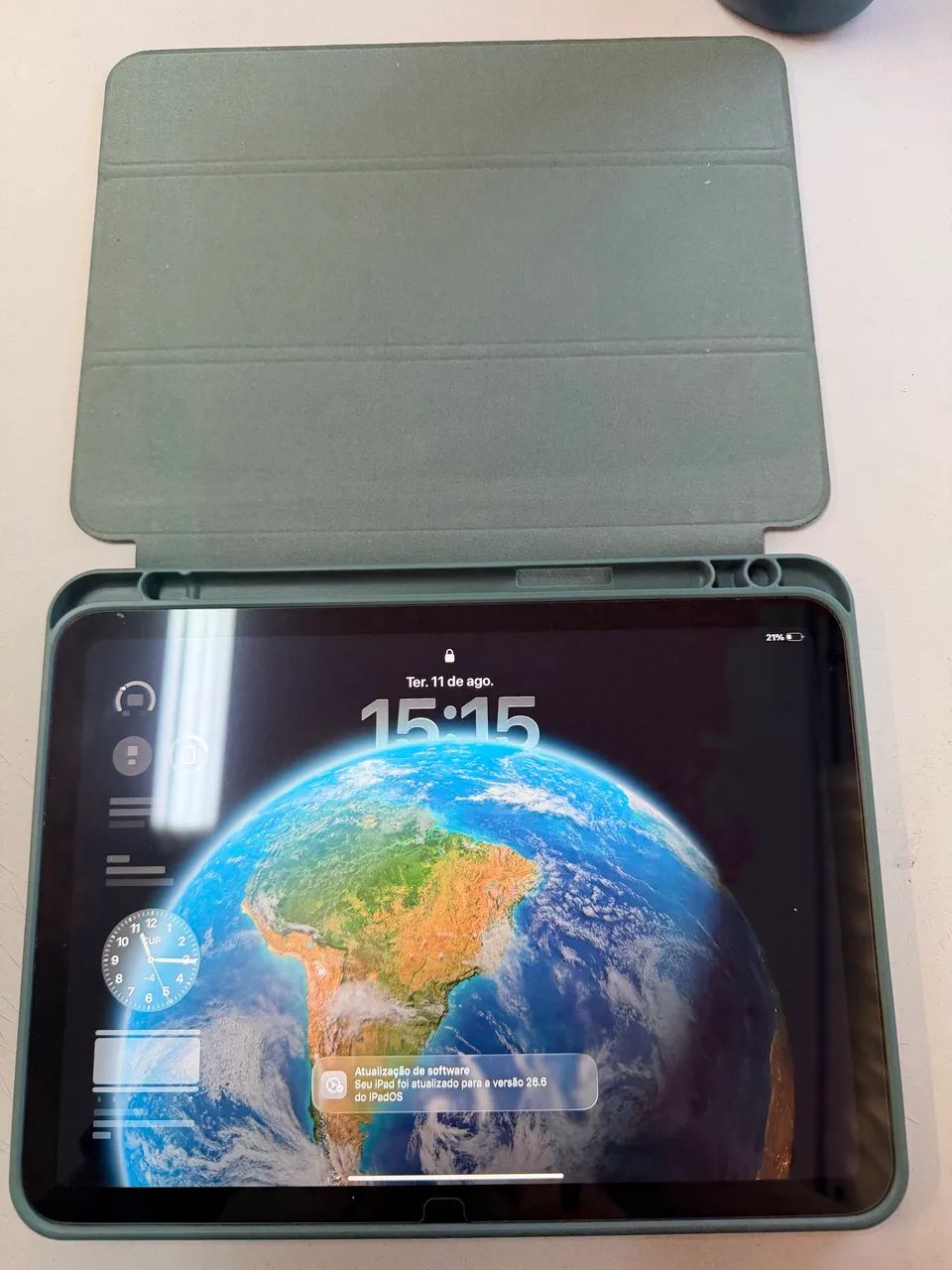 iPad 11 a16