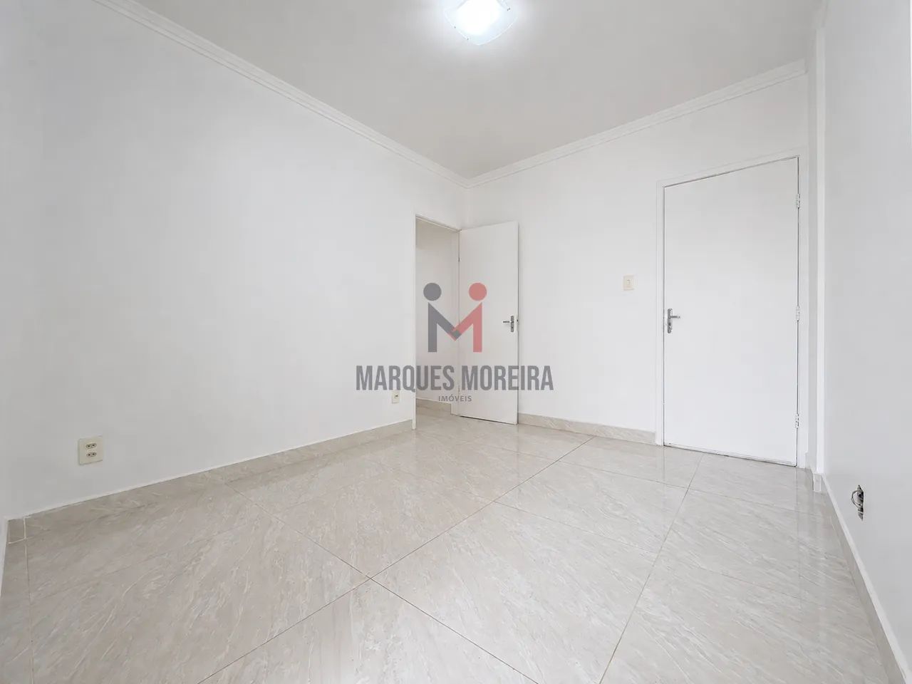 2 Quartos Reformado e Pronto para Morar no Centro!! - Foto 4