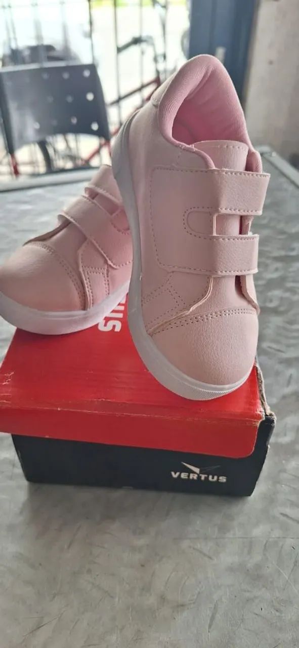 Chinelo e tênis infantil 23/24 - Foto 2