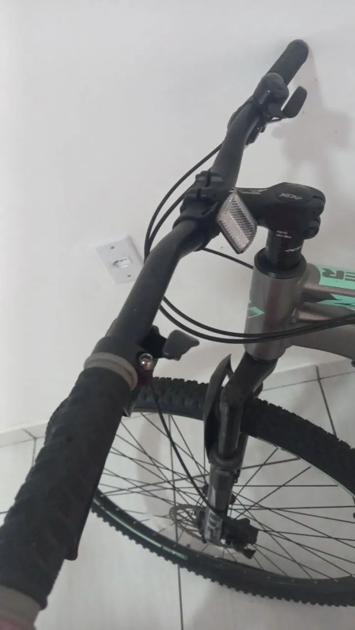 Vende bicicleta  usada apenas 3 vezes - Foto 3