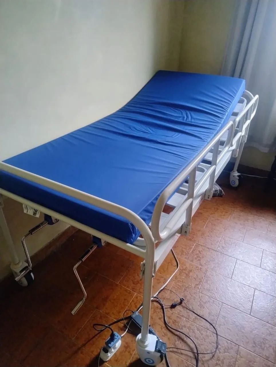 Cama hospitalar  - Foto 3