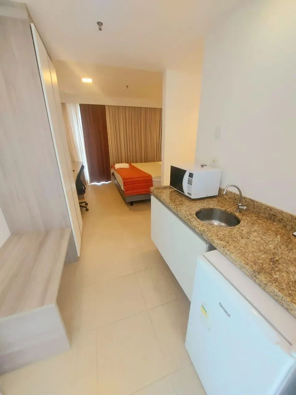 Flat mobiliado em Imbetiba, Macaé, RJ - Foto 2