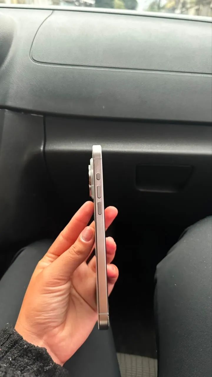 Iphone 15 pro max - Foto 4