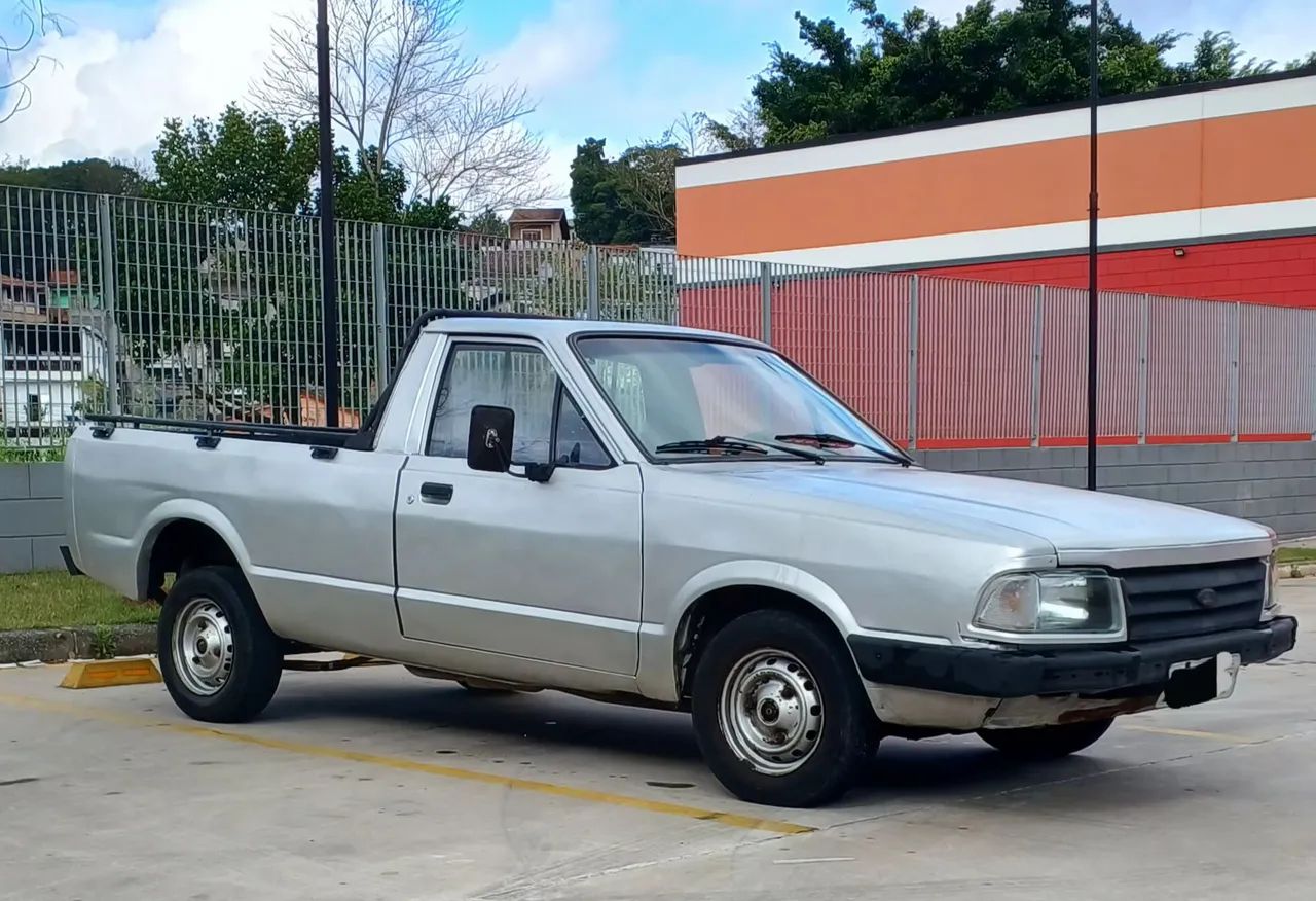 Ford Pampa L 1.8i / 1.8 (álcool) 1991