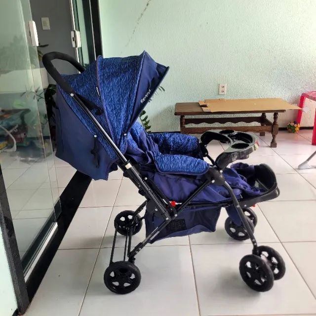 Carrinho de bebê com bebê conforto  - Foto 3
