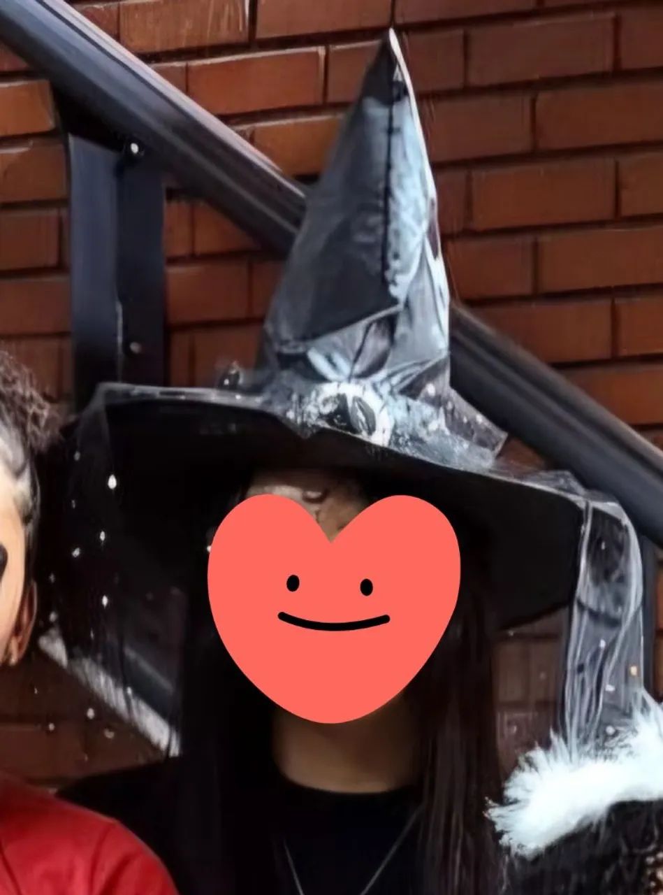 CHAPÉU BRUXA HALLOWEEN PRETO BORDADO
