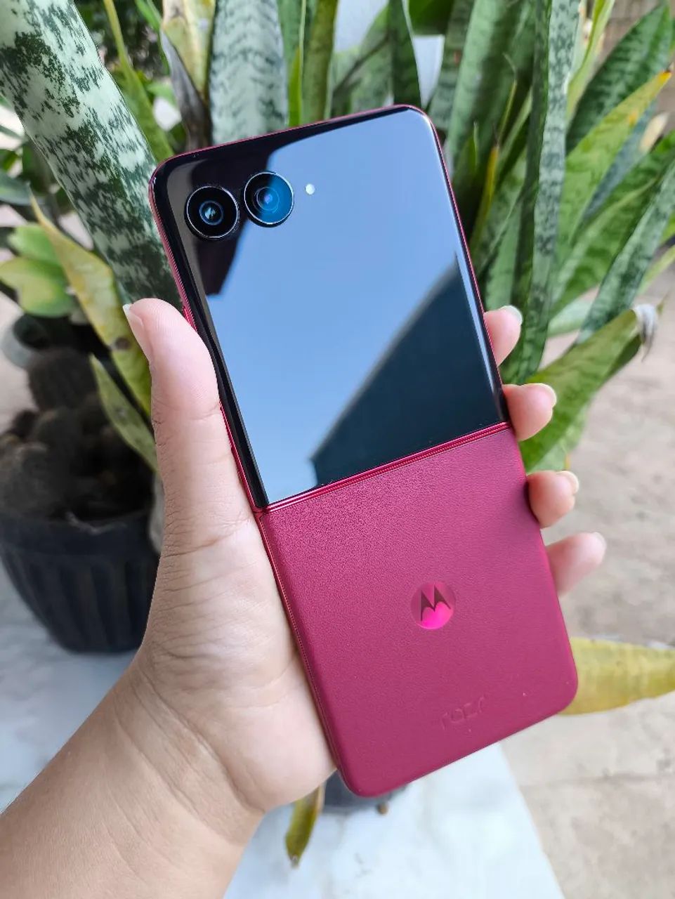 Motorola Razr 60 Ultra 1TB  - Foto 2