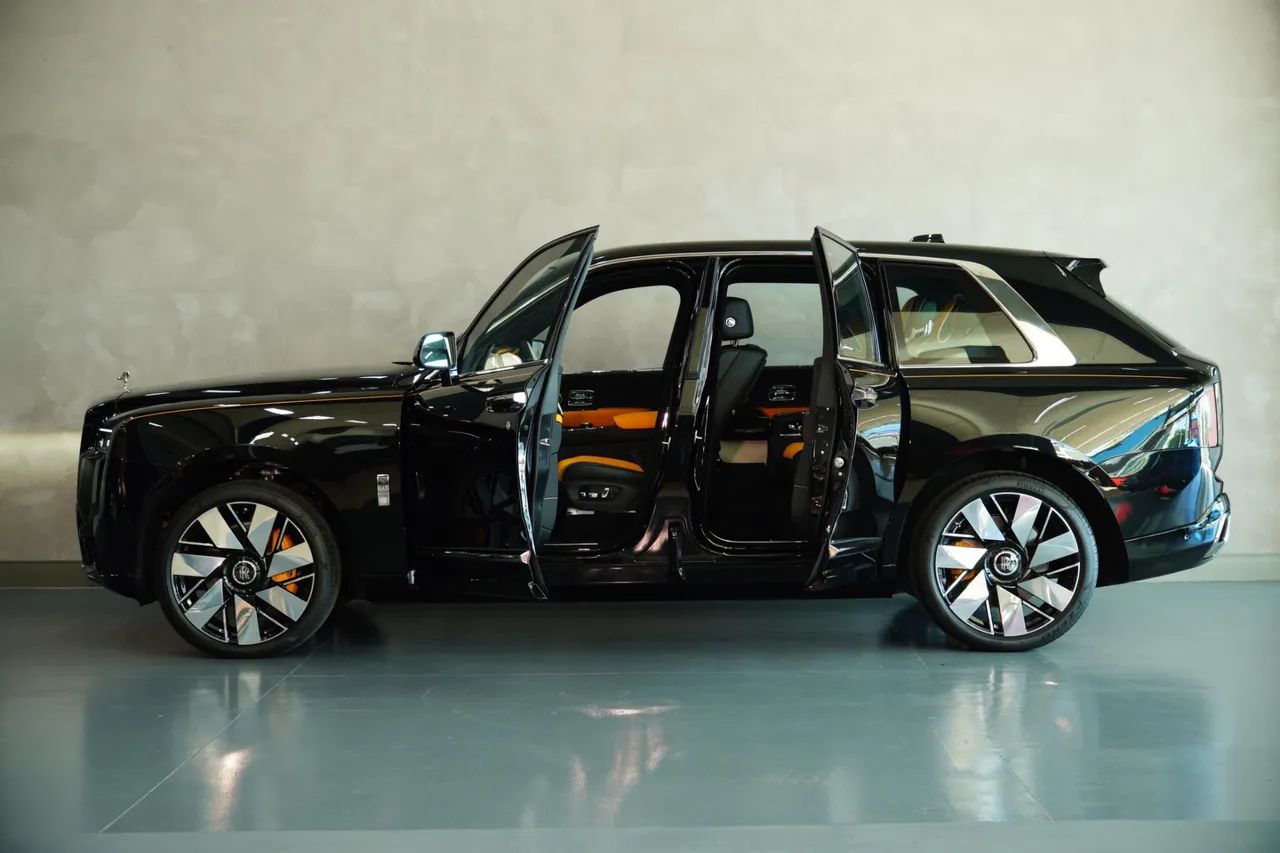 Rolls-Royce Cullinan 6.7 V12 Aut., foto 2 de 19