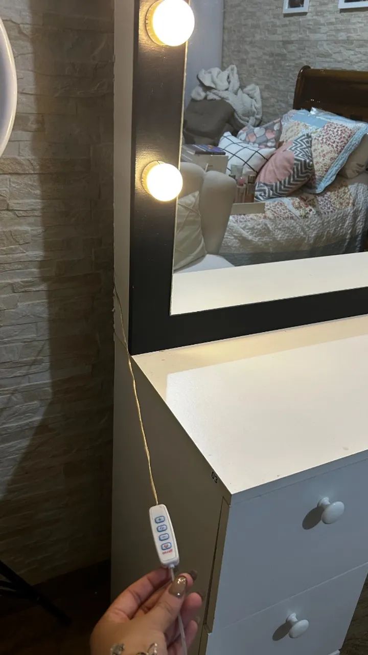 Penteadeira de MDF com luzes camarim - Foto 5
