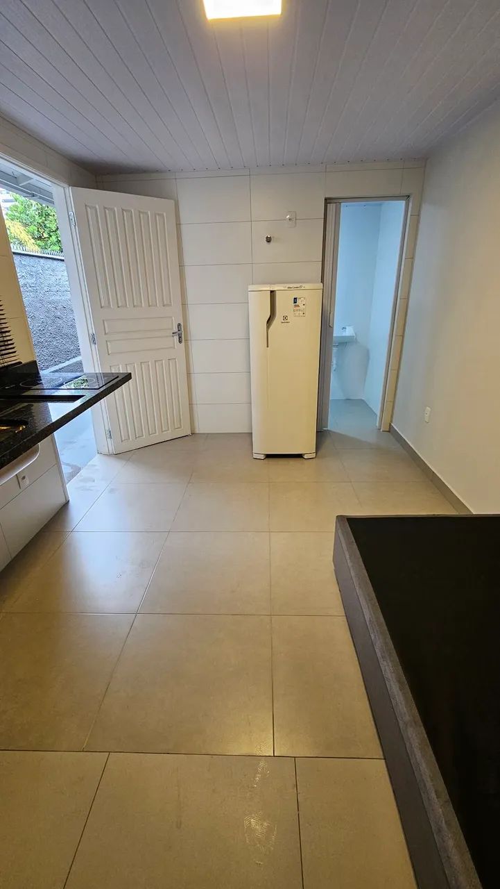 Alugo Casa MOBILIADA para 1 Pessoa Direto com Proprietário 