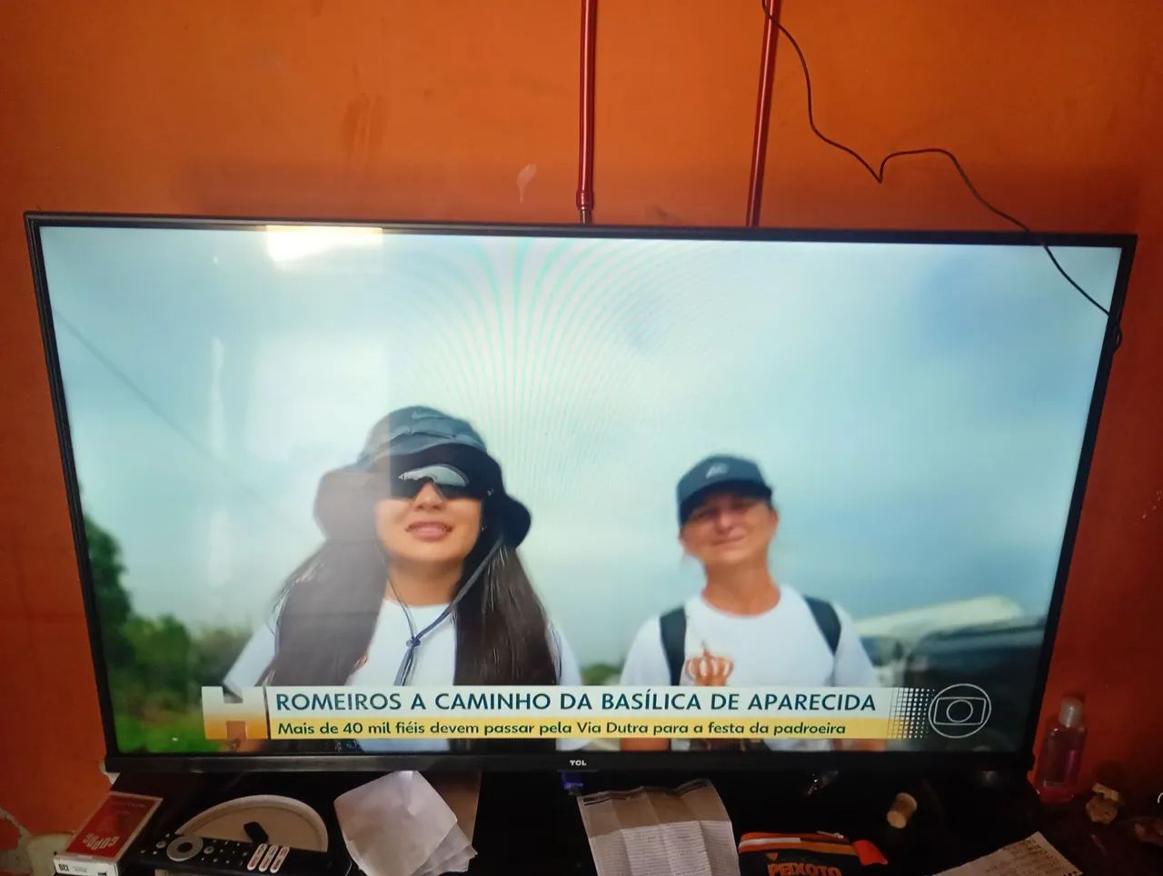 Tv TCL 43 polegadas smart Android com controle original 