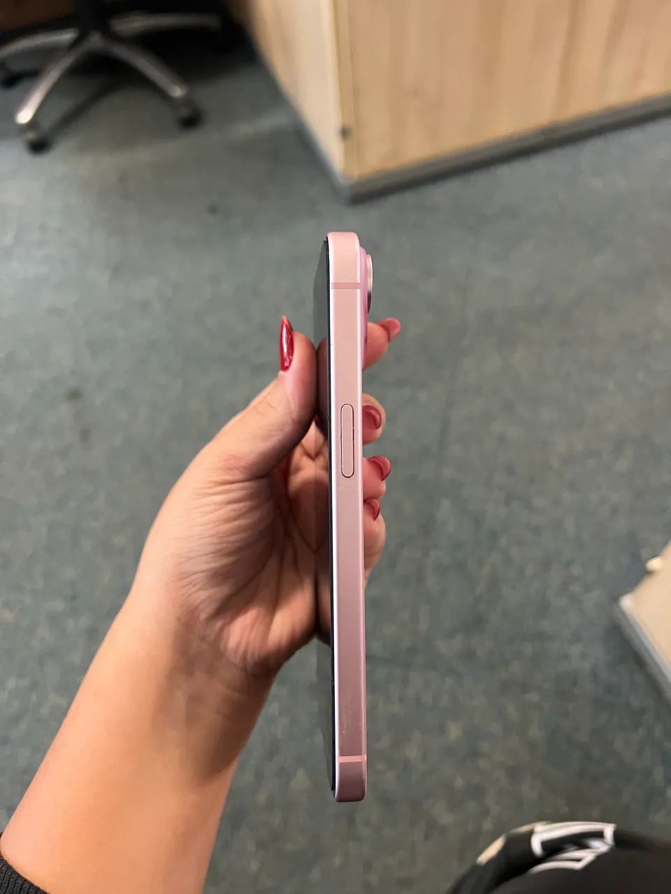 iPhone 15 rosa 128gb - Foto 3