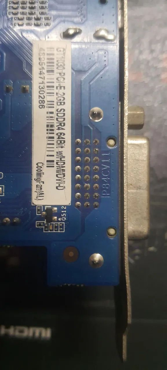 Placa de video GT1030 2gb sddr4 64bit - Foto 3