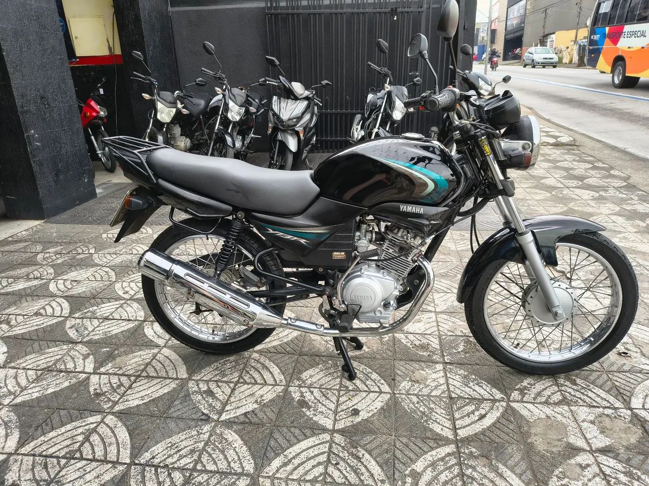 YBR 125 k 2008 - Foto 3