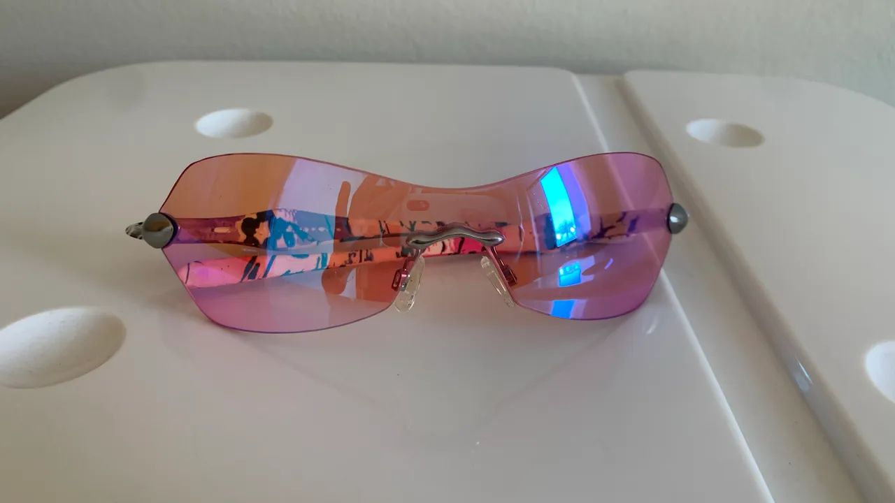 lupa oakley