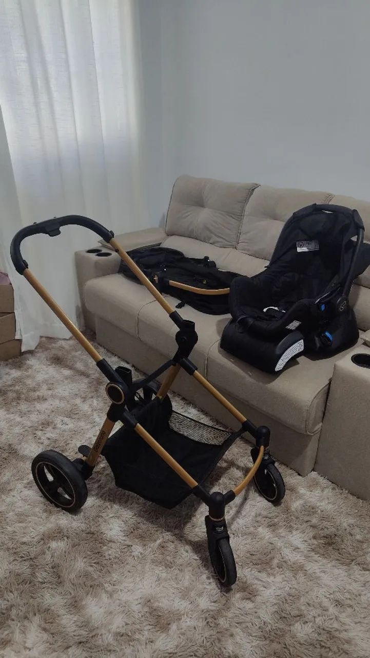 carrinho de bebê 