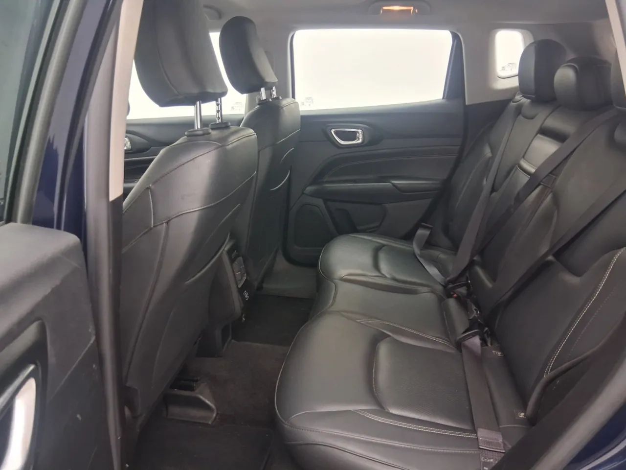 Jeep Compass LONG. T270 1.3 TB 4x2 Flex Aut., foto 18 de 18