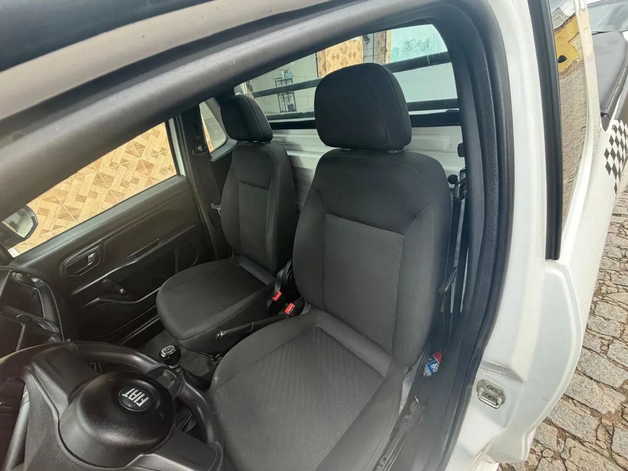 Fiat Strada Endurance 1.4 Flex 8V CS Plus 2022 - Foto 5