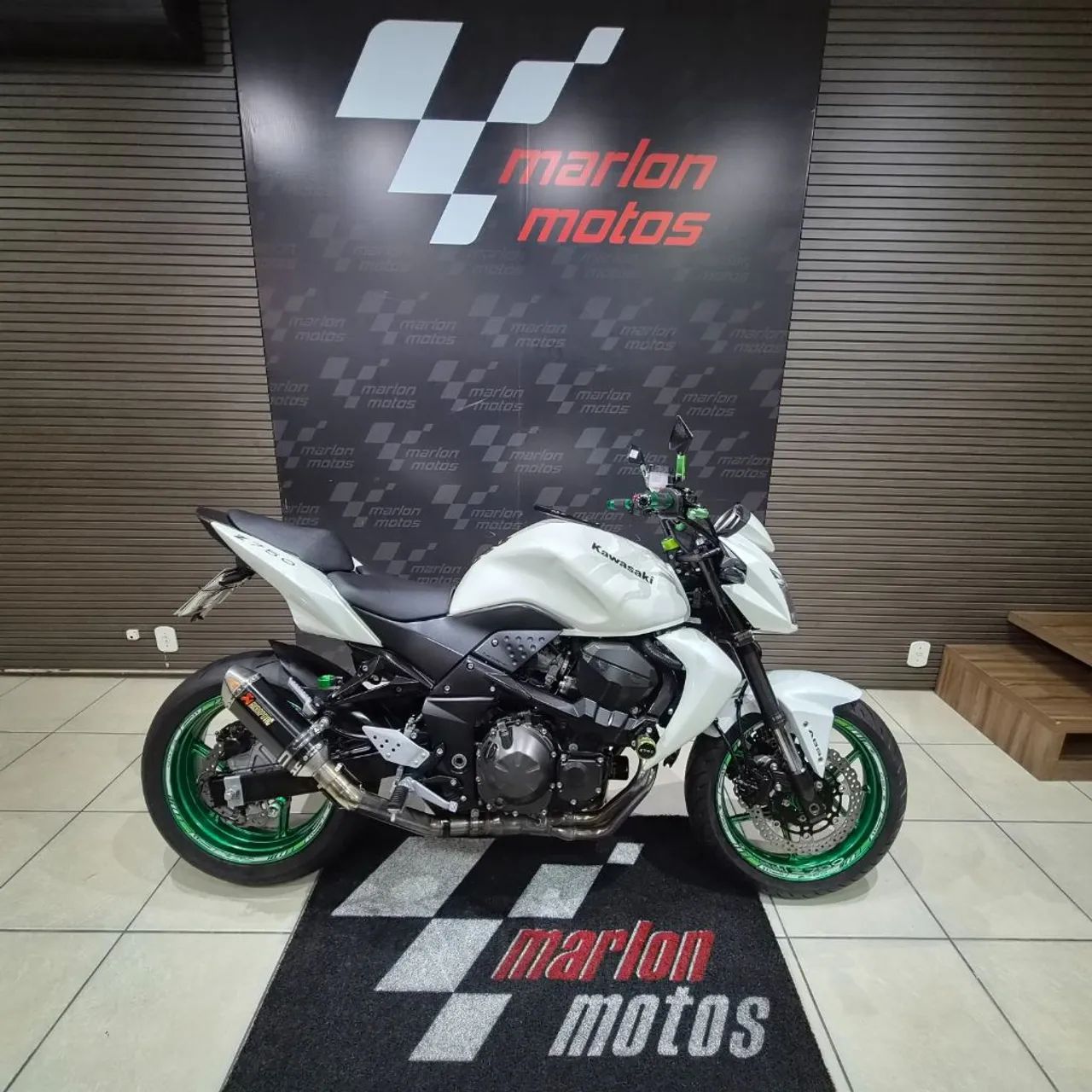 おか　 70JXXL Oxi Motos