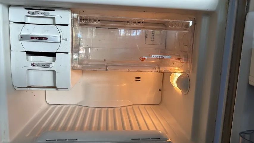 VENDO GELADEIRA BRASTEMP - Foto 2