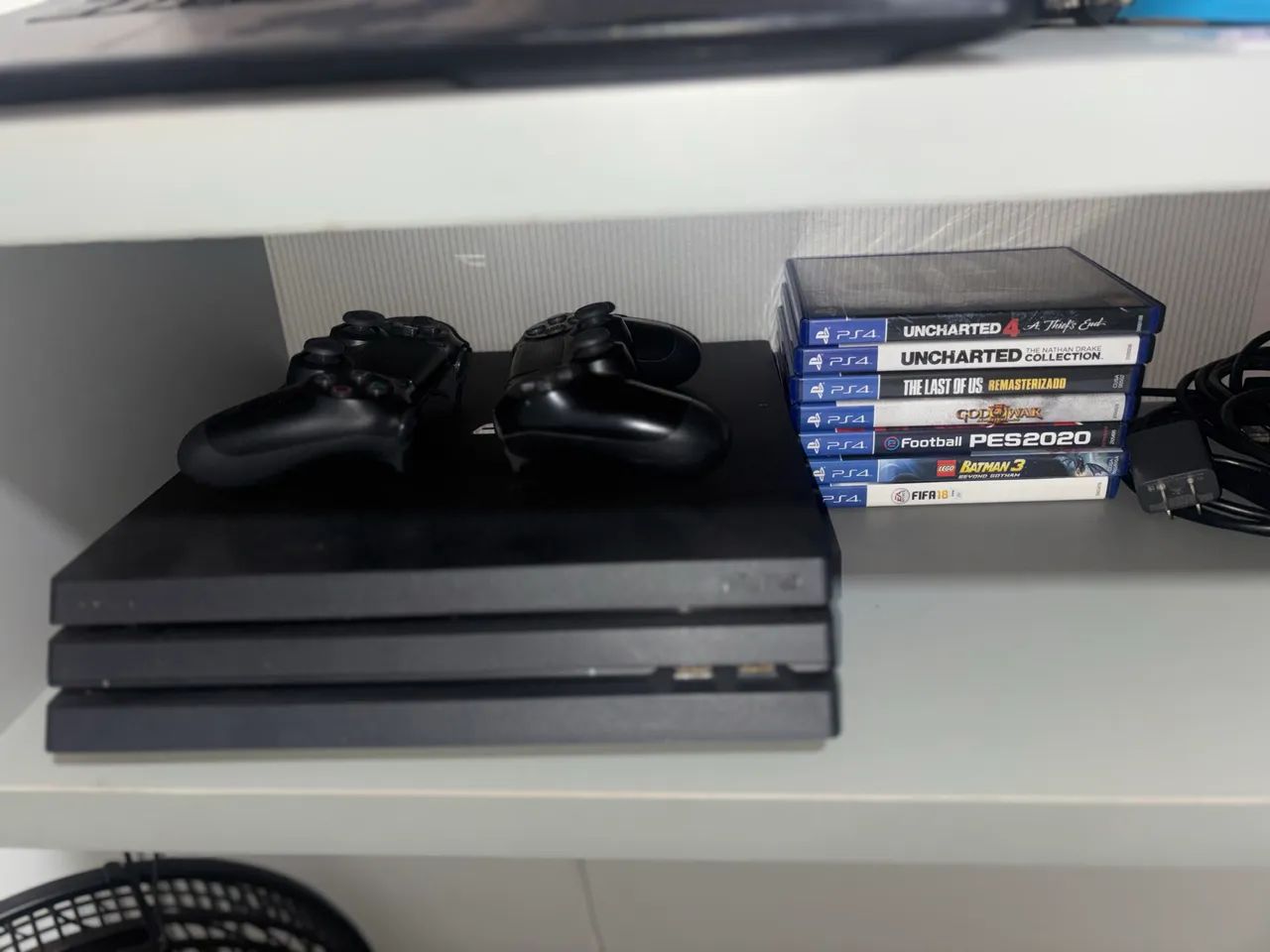 PS4 PRO 1TB - Foto 4