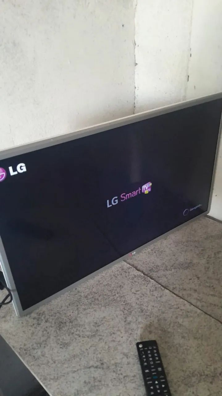 Vendo Tv 32 polegadas LG 