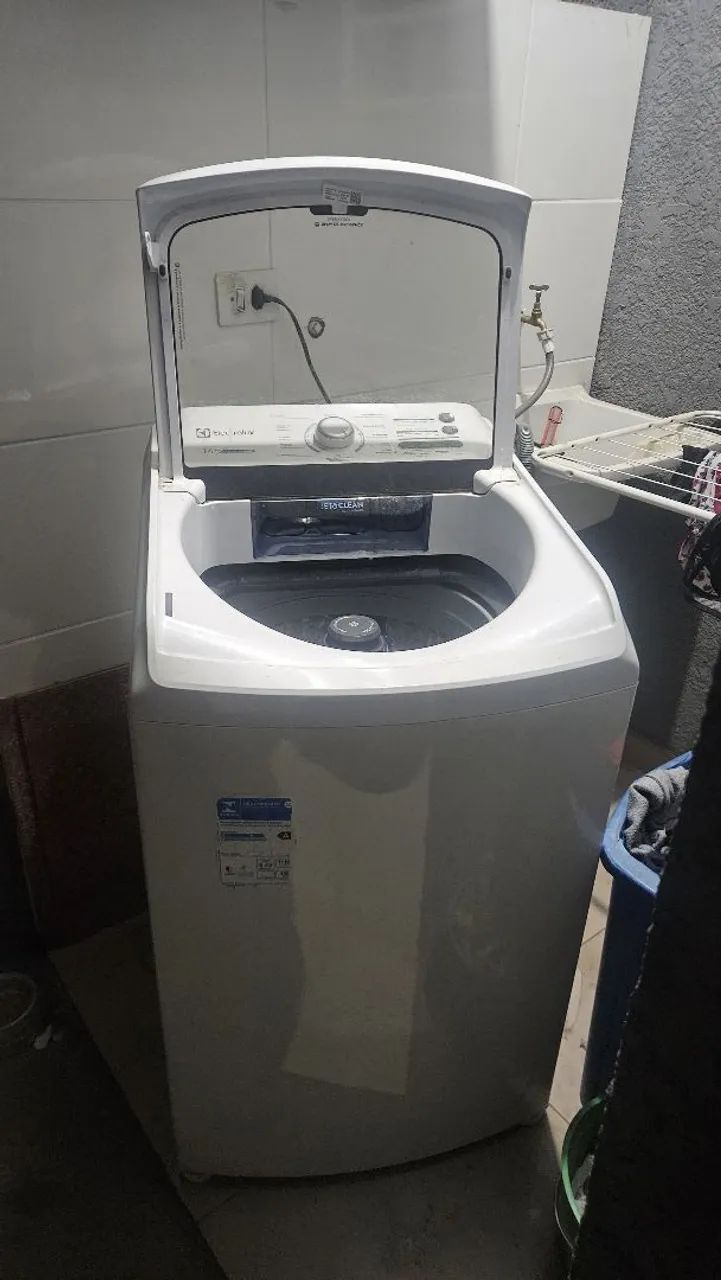Lavadora de roupas electrolux 14kg - Foto 4