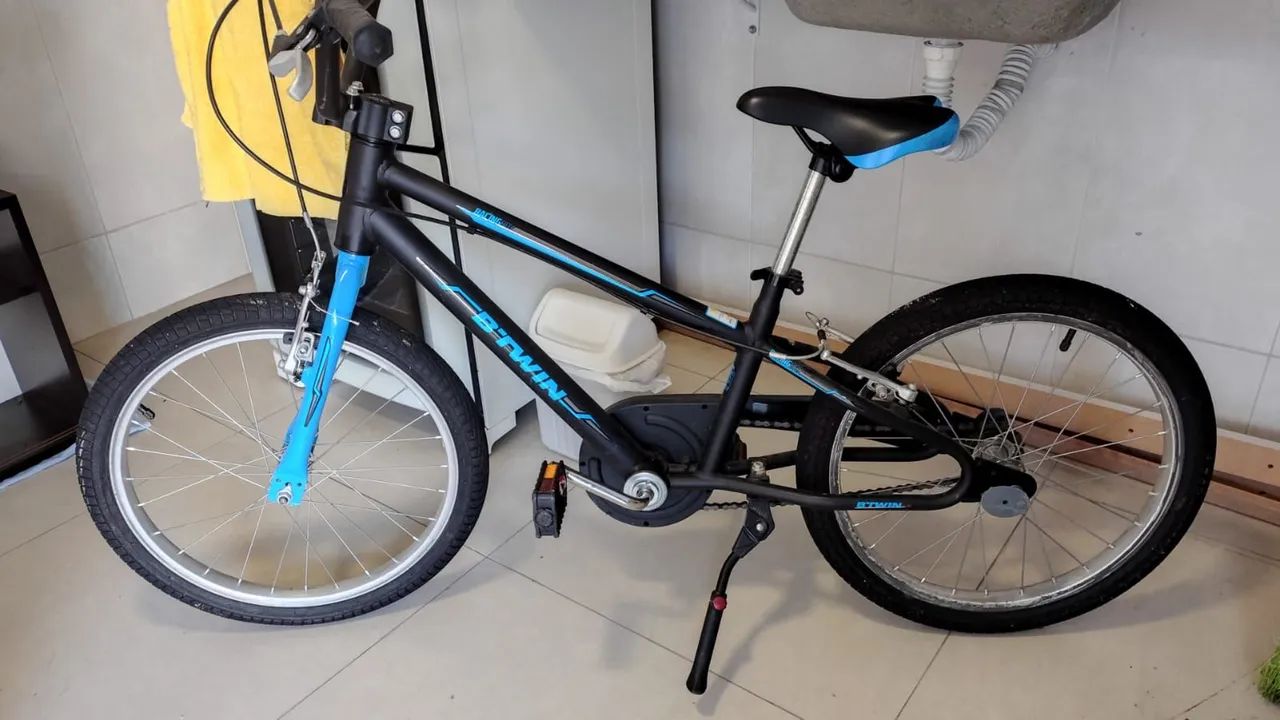 Bicicleta infantil Aro 20 - Foto 2