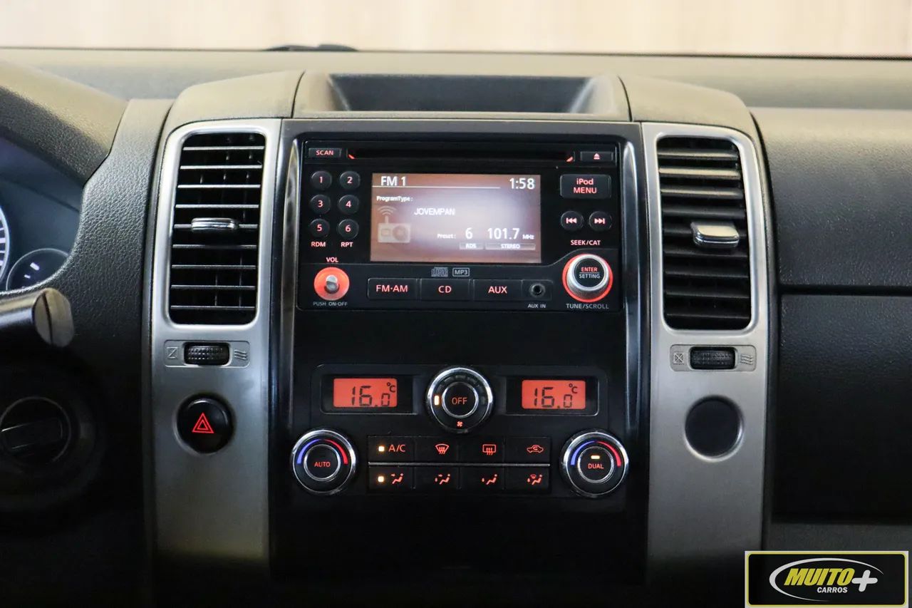Nissan Frontier SEL CD 4X4 2.5 TB Diesel Aut. 2013 - Foto 7