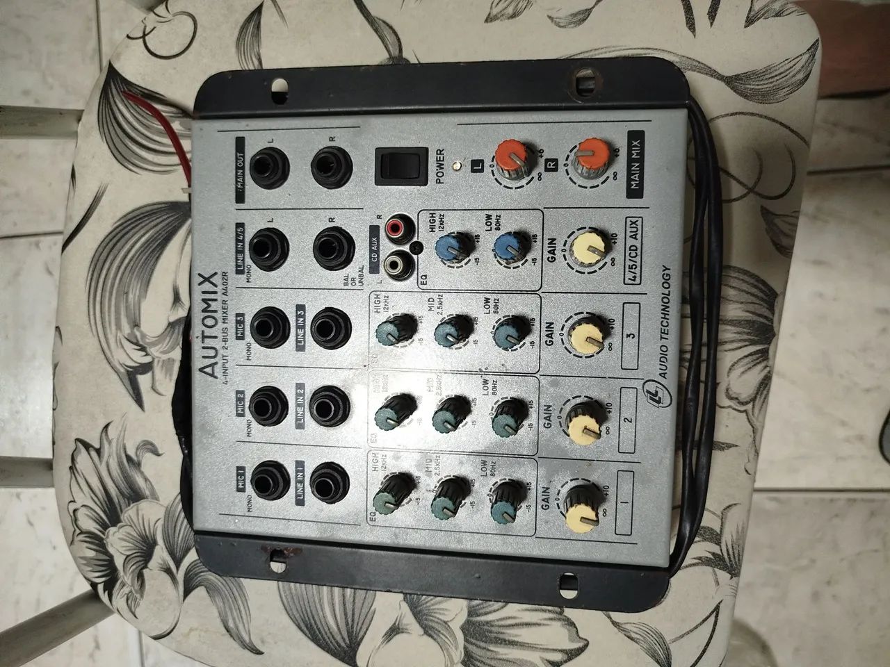 Mesa de som 12 v toda ok