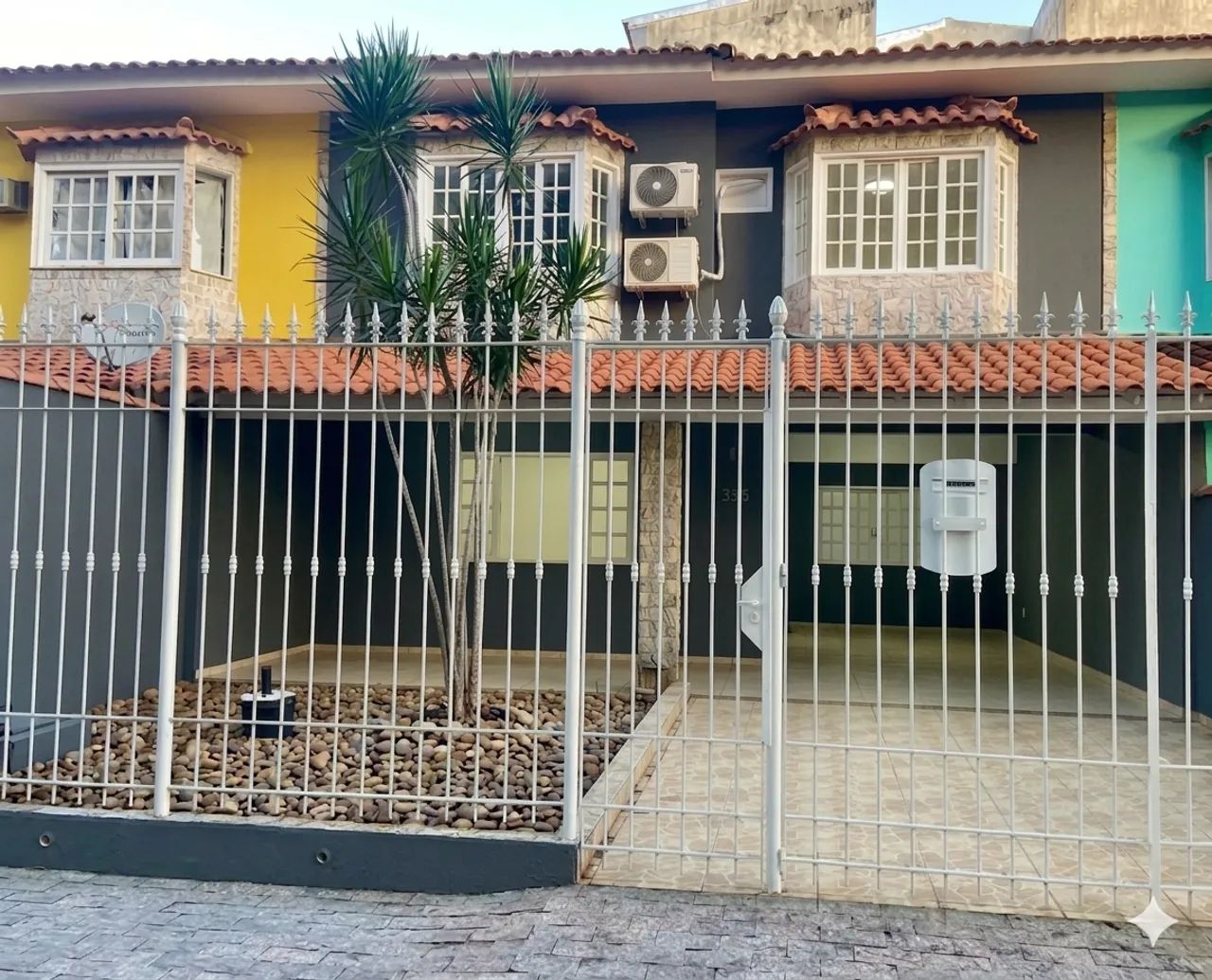 Casa em Angra dos Reis com 02 quartos sendo uma suite. - Foto 2