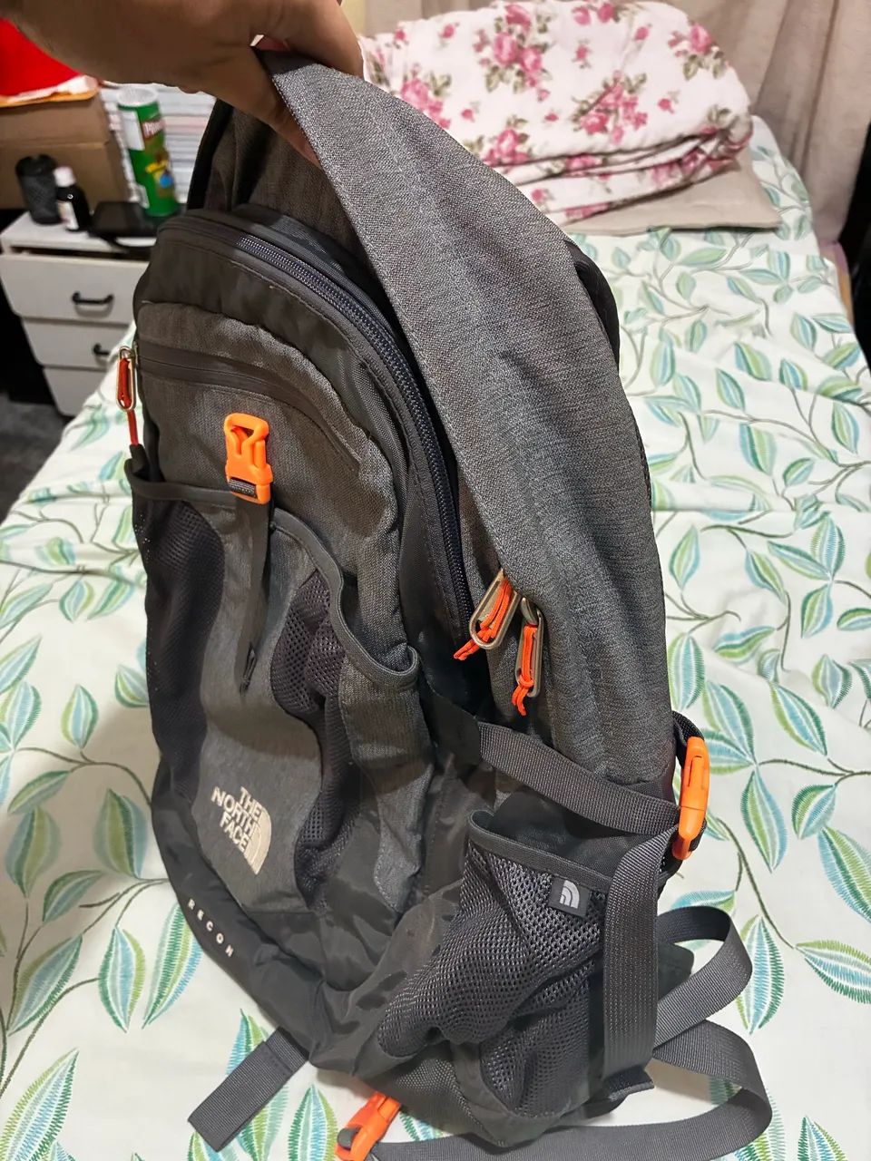 Mochila Recon The north face Cinza usada - Foto 5