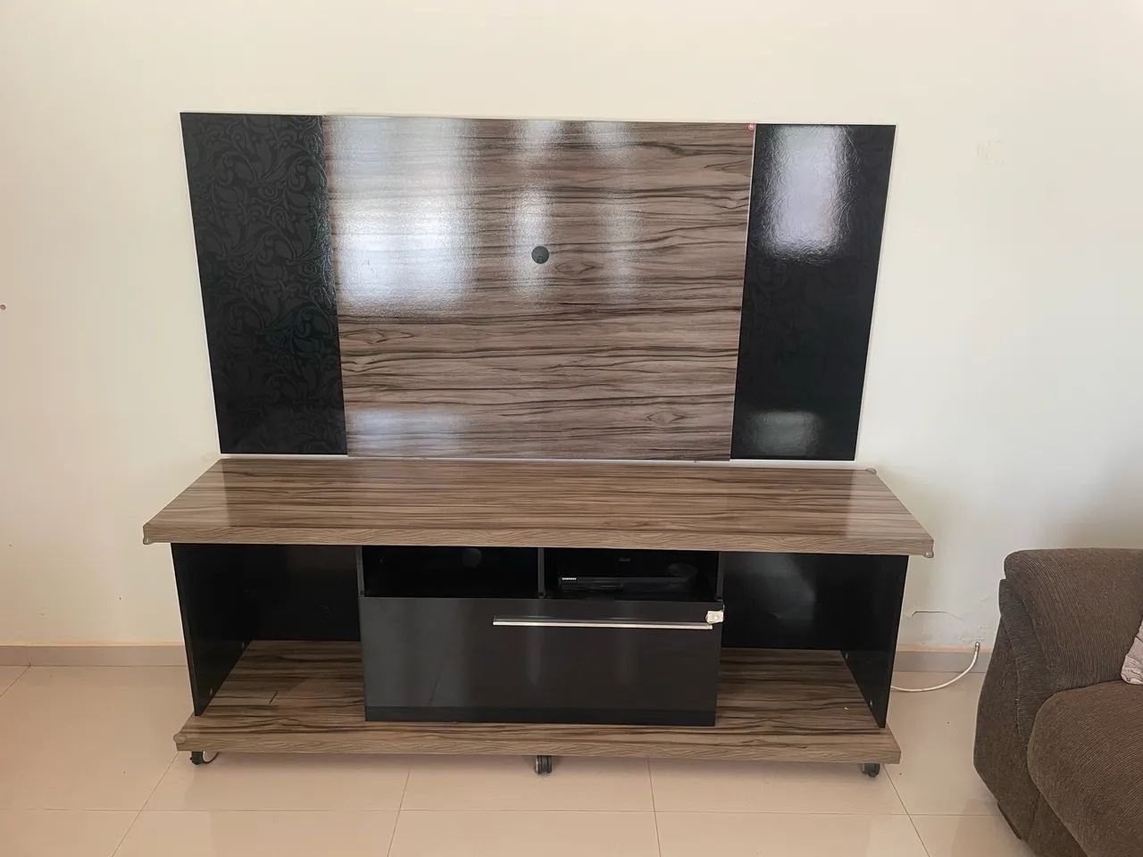 Rack com Painel