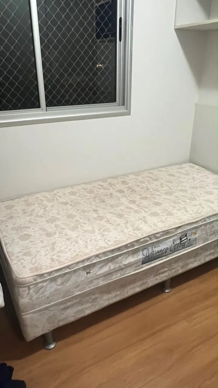 Cama de solteiro 