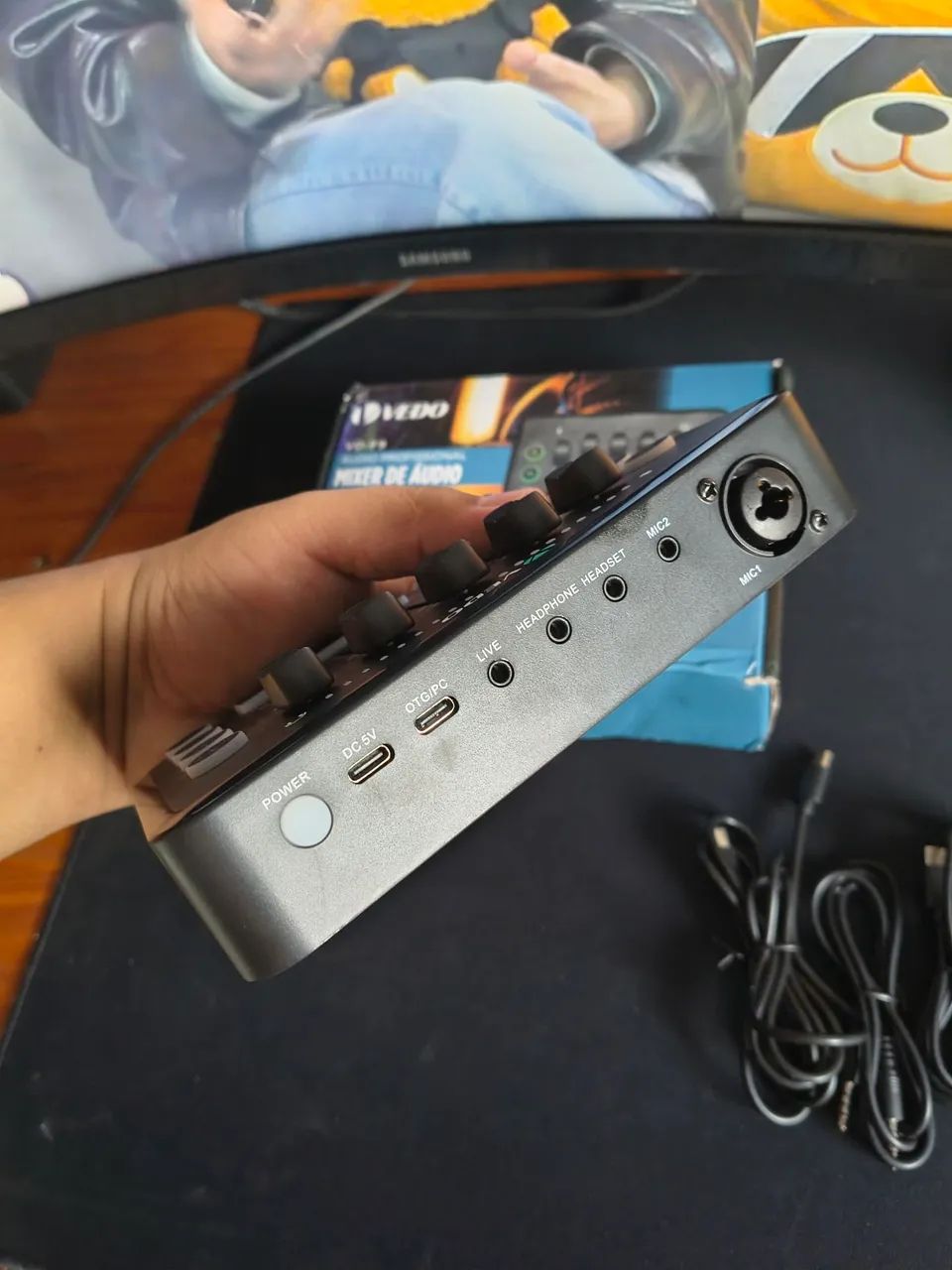 Mixer de audio  - Foto 3