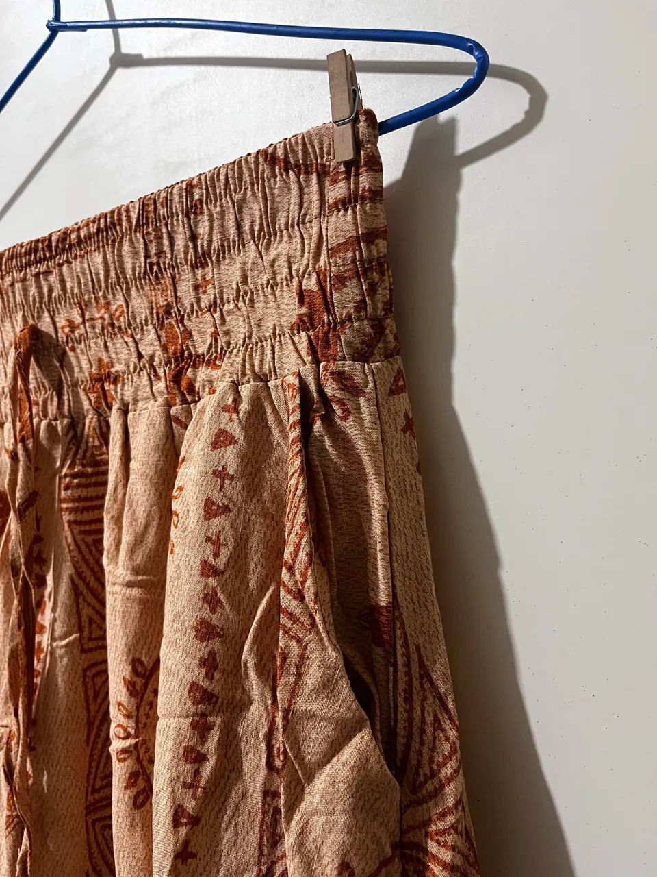 Saia maxi longa estampada marrom M - Foto 2