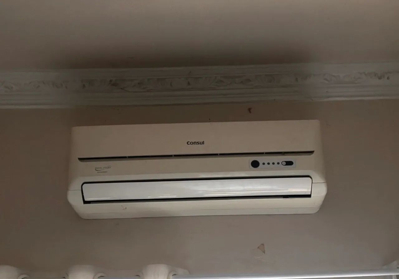 Ar-Condicionado Split Consul Hi Wall de 12.000 BTUs