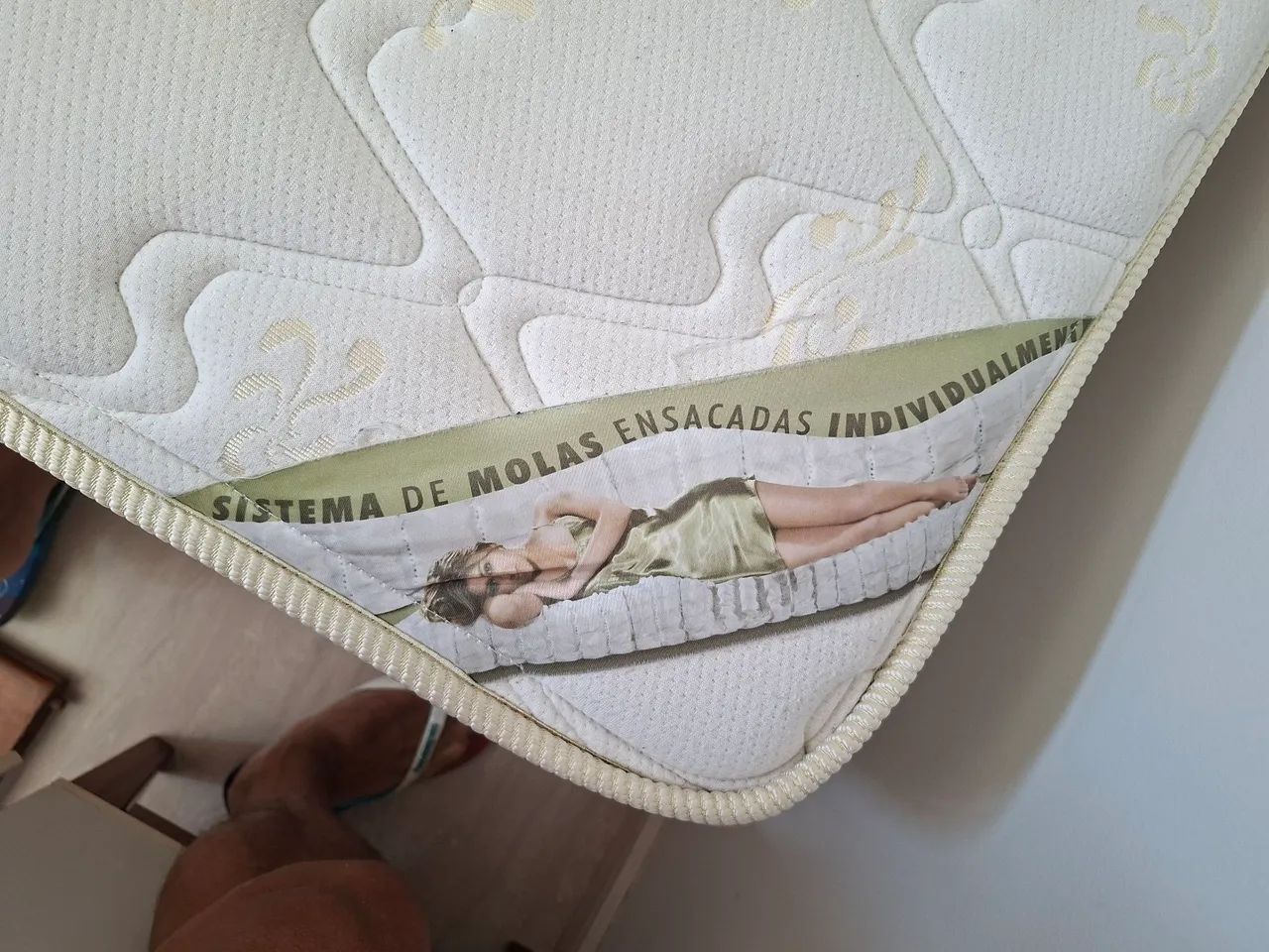 Cama box solteiro nova 