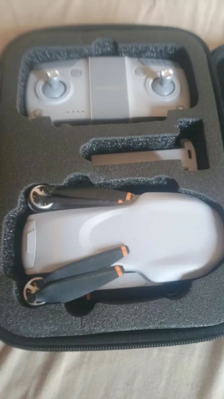 Vende se um drone FLY  - Foto 2