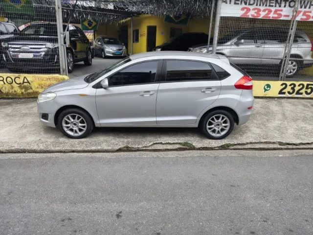 Chery Celer Hatch 1.5 16V Flex 5P 2014 - Foto 5