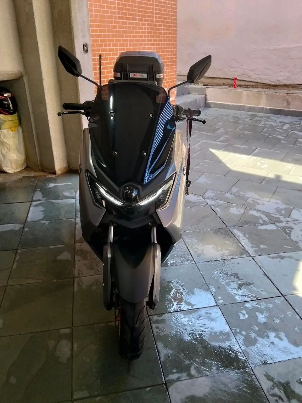 Nmax 2025