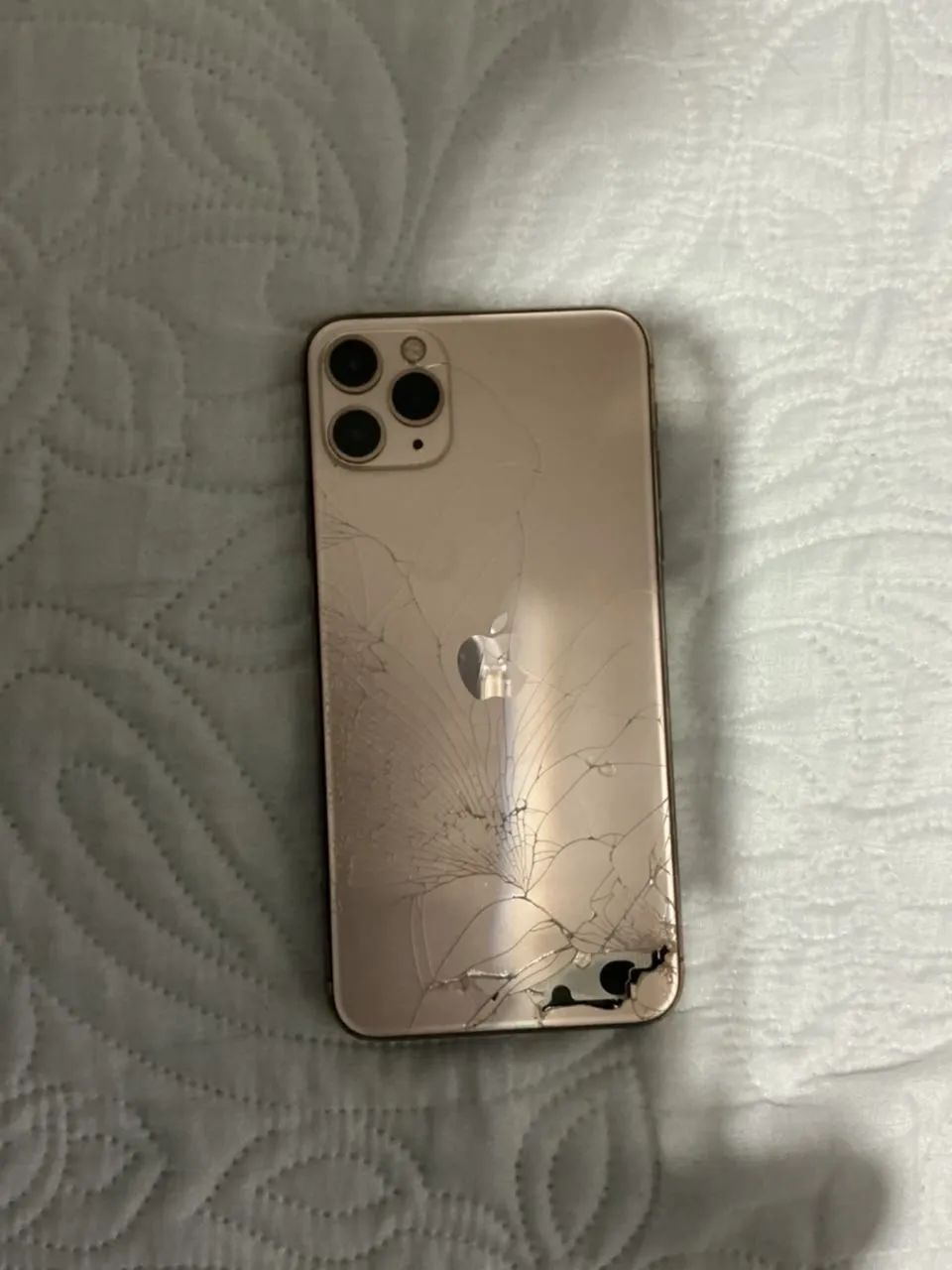 iPhone 11 Pro Max 256GB - Foto 2